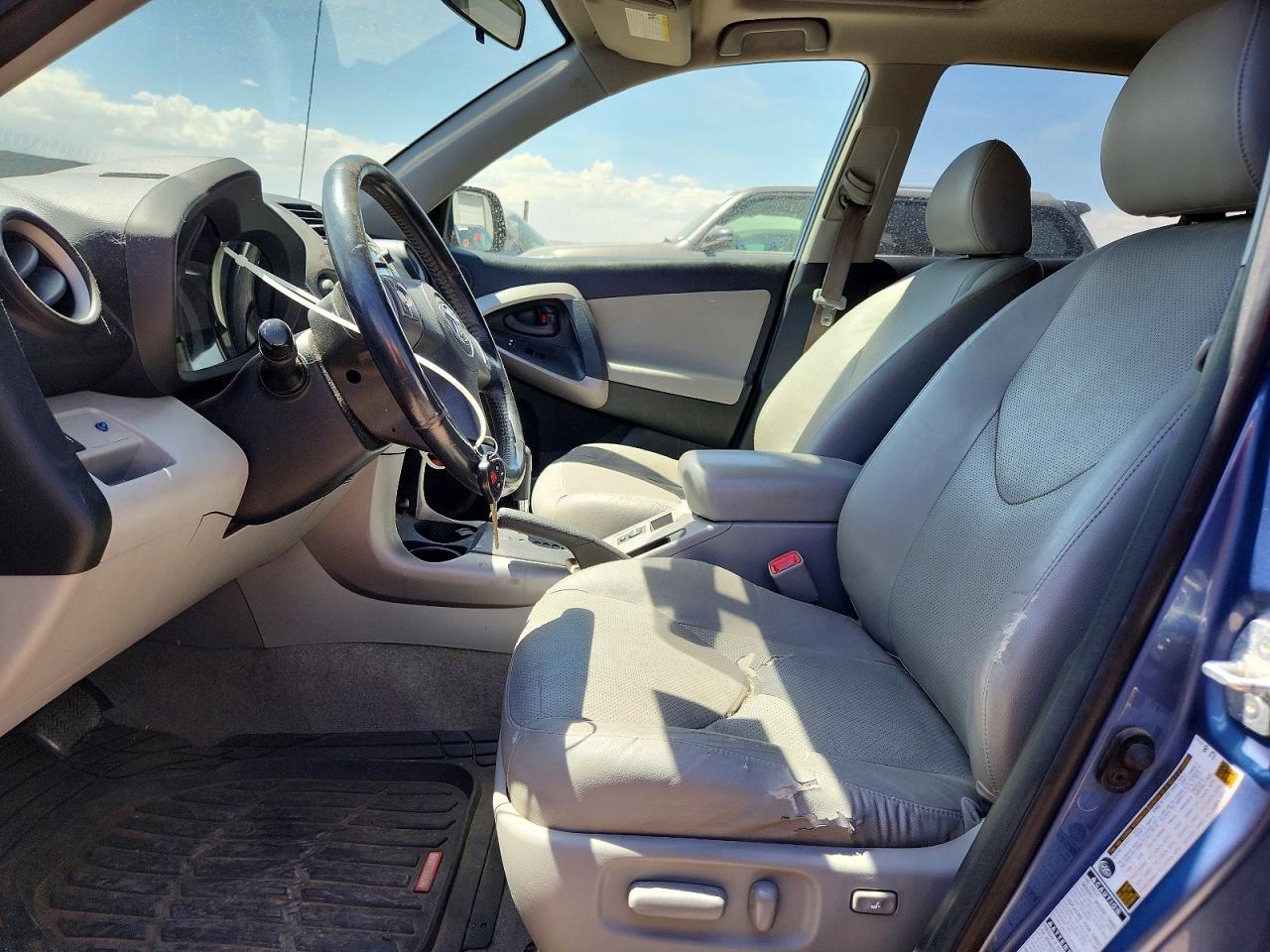 2008 TOYOTA RAV4 LIMITED photo 13