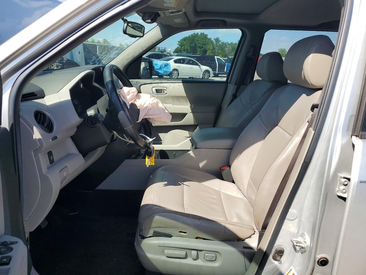 2013 HONDA PILOT EXL photo 13
