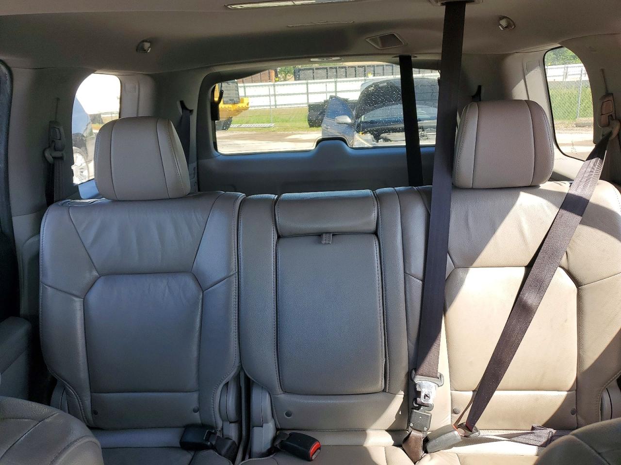 2013 HONDA PILOT EXL photo 19