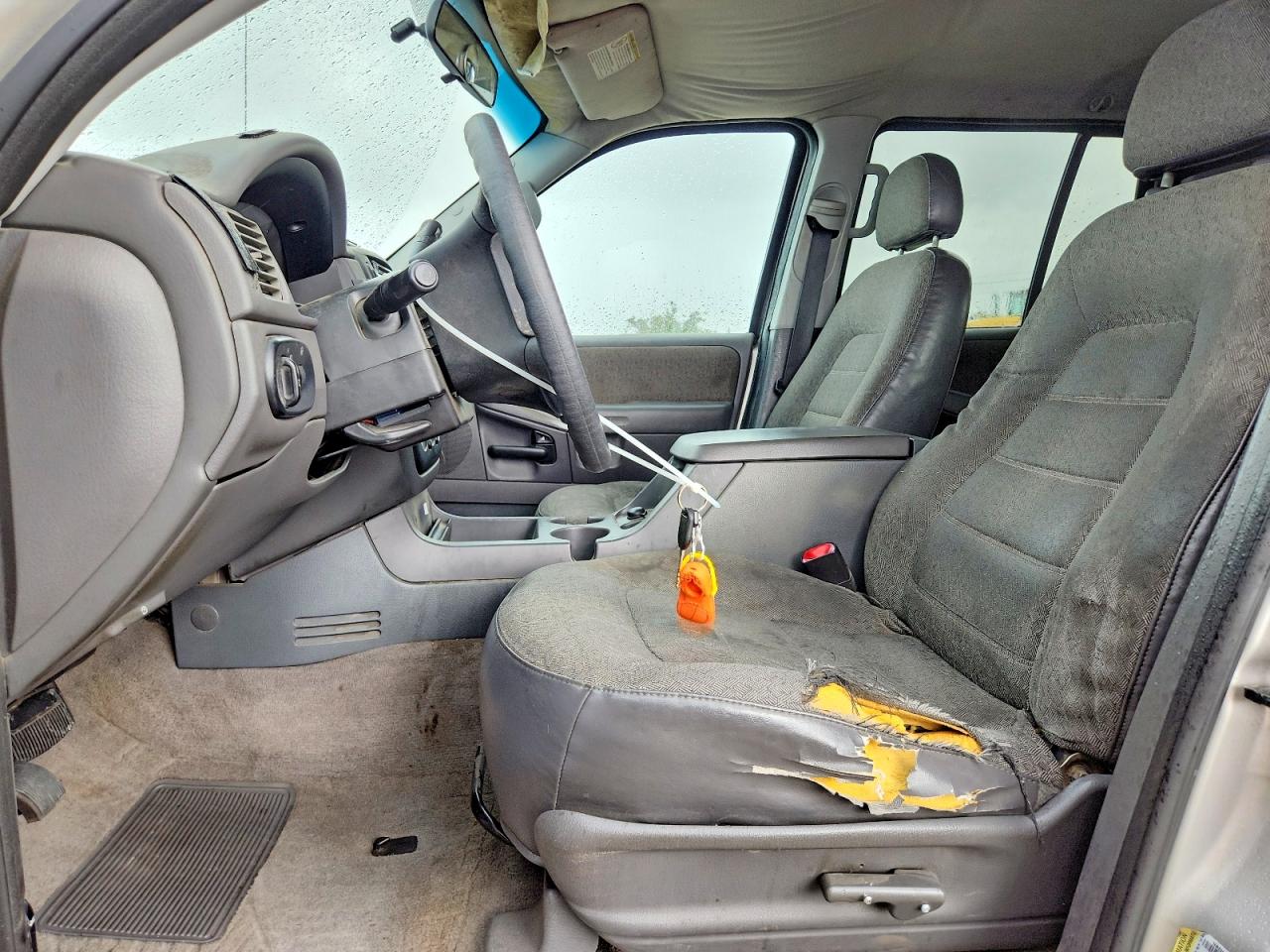 2004 FORD EXPLORER XLS photo 19