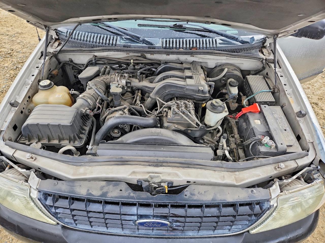 2004 FORD EXPLORER XLS photo 34
