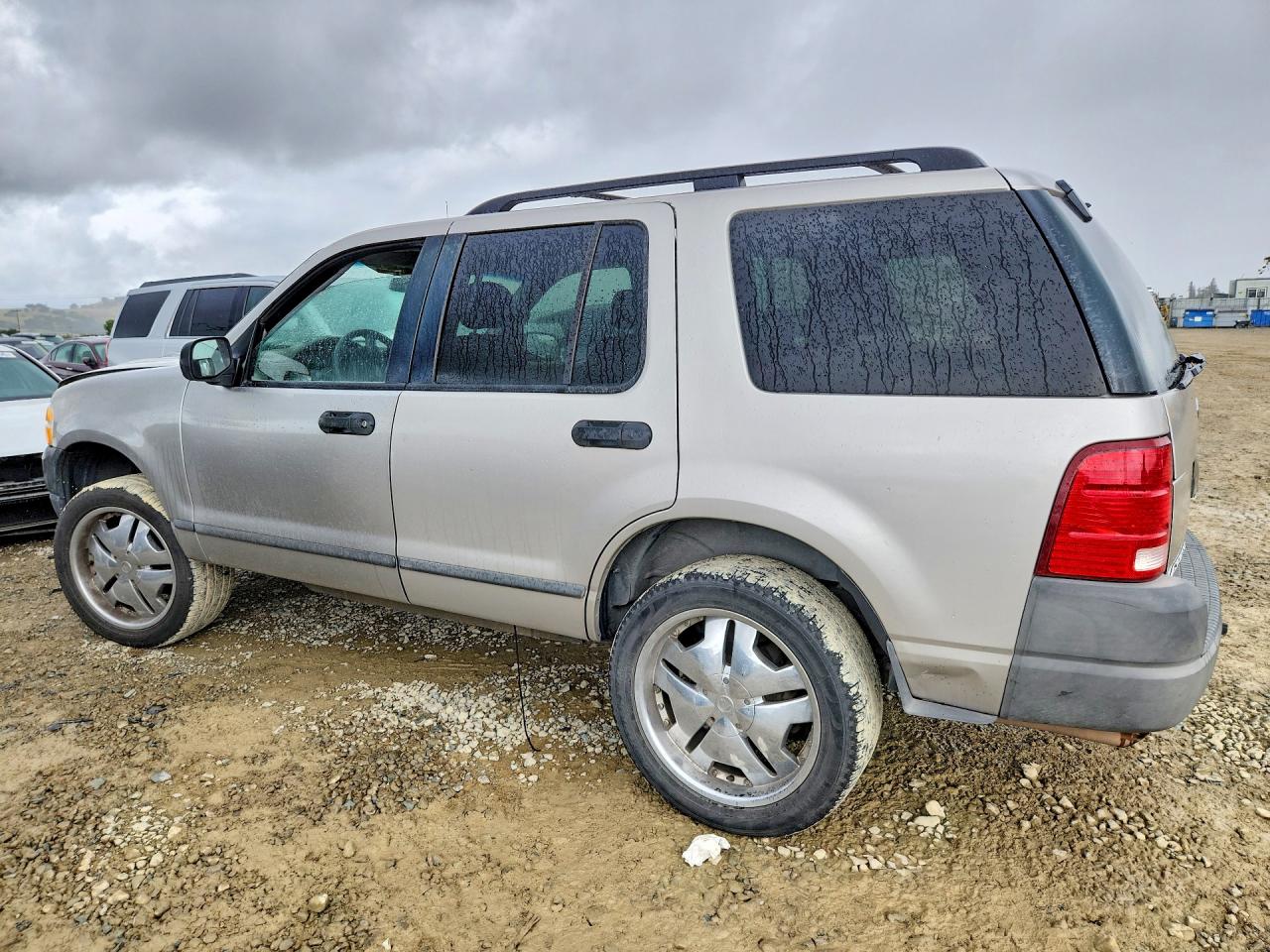 2004 FORD EXPLORER XLS photo 4