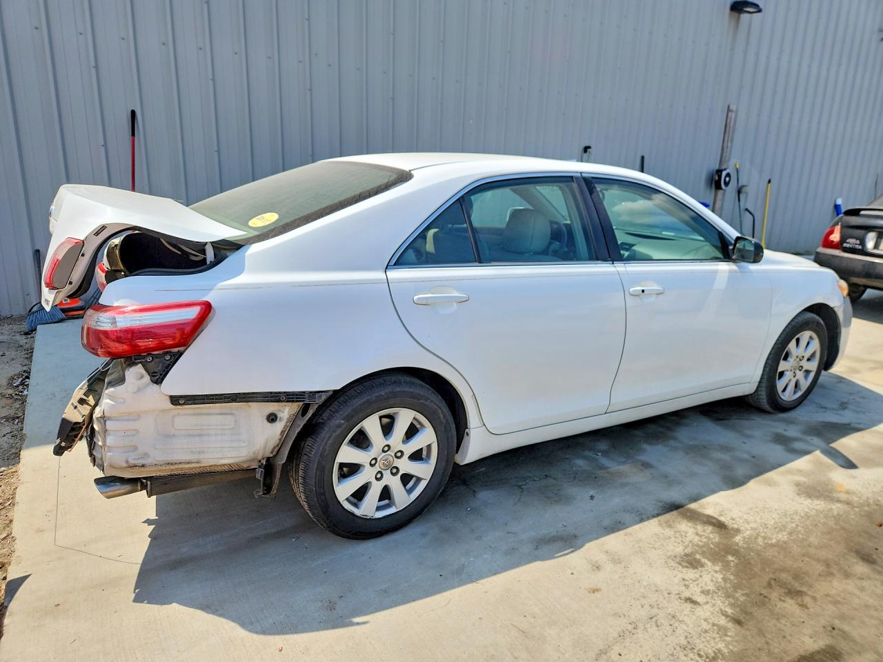 2009 TOYOTA CAMRY XLE V6 photo 3