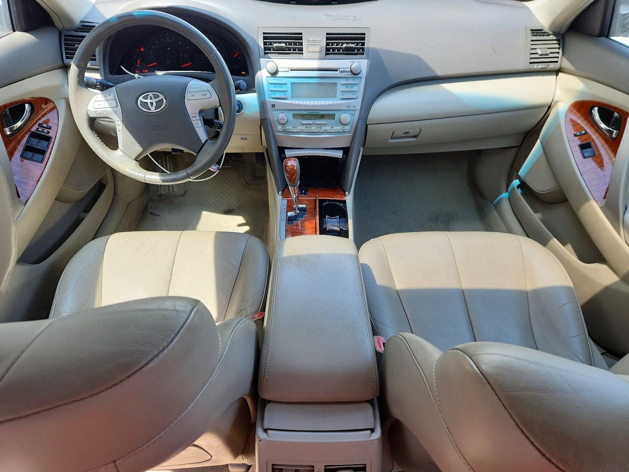 2009 TOYOTA CAMRY XLE V6 photo 8