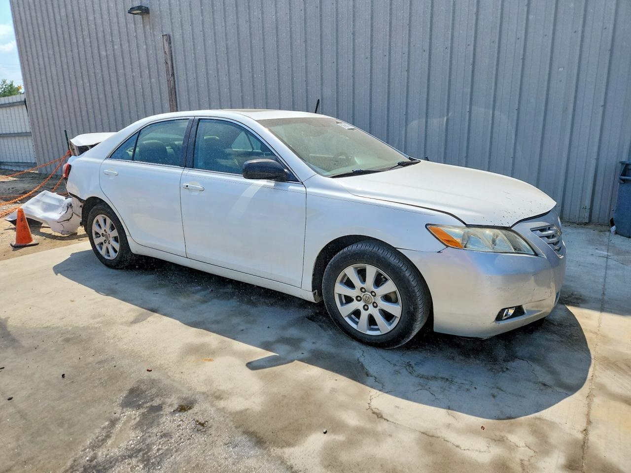2009 TOYOTA CAMRY XLE V6 photo 4