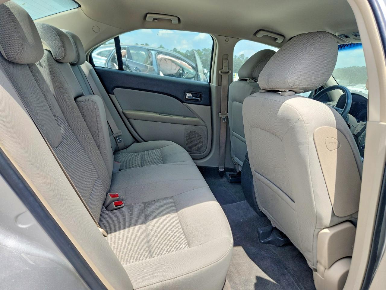 2010 FORD FUSION SE photo 28