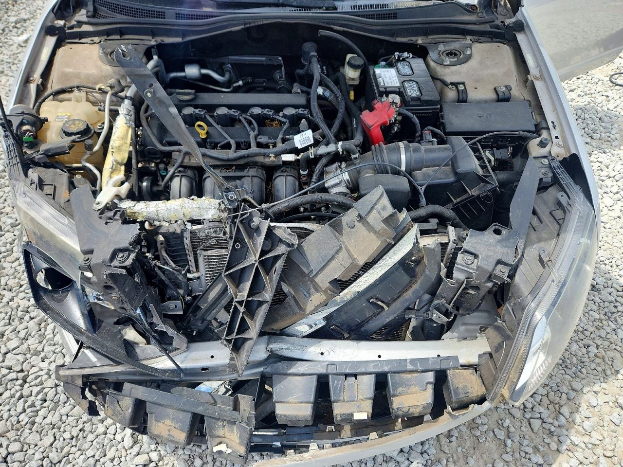 2010 FORD FUSION SE photo 31