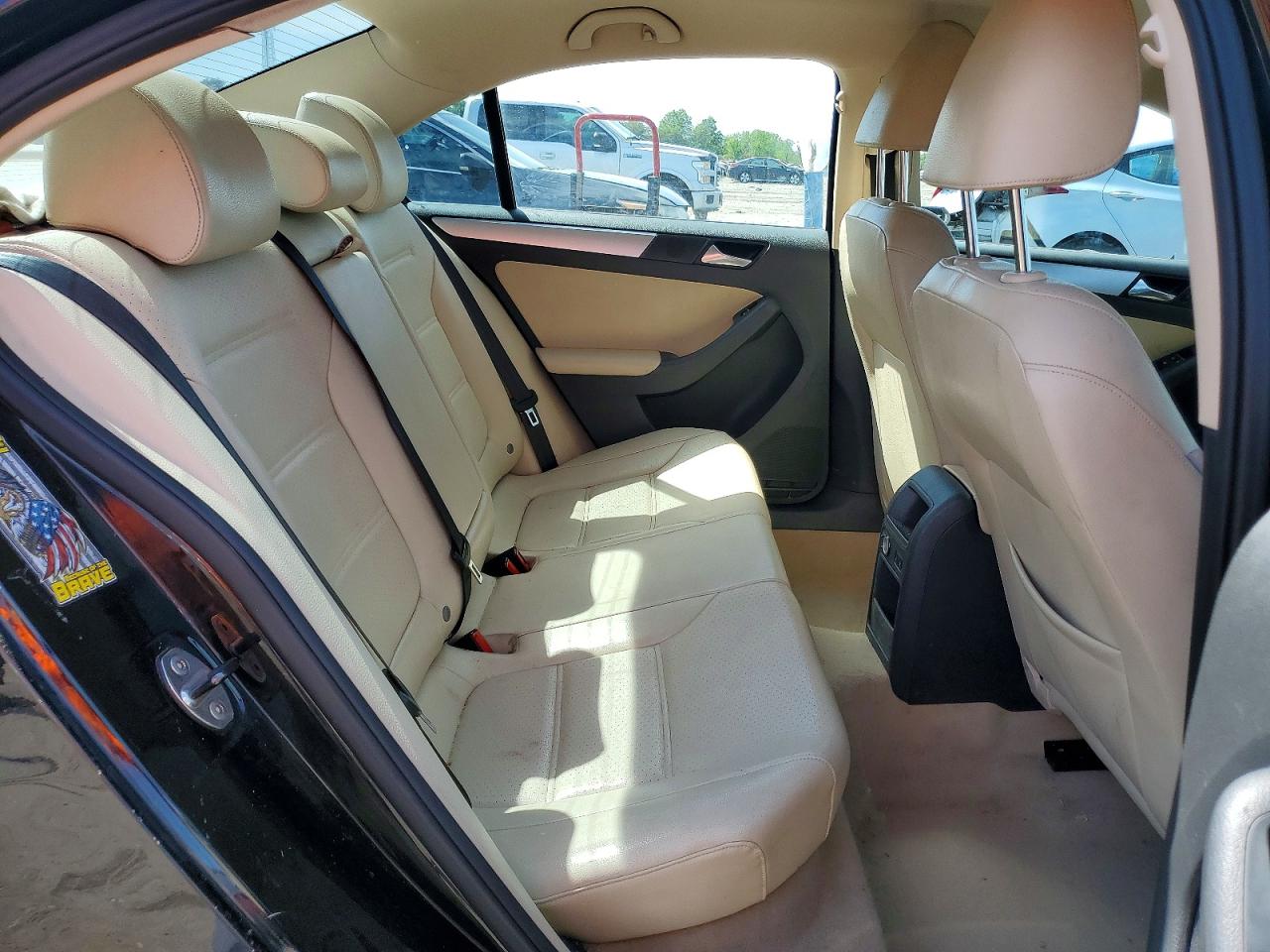 2014 VOLKSWAGEN JETTA SE photo 28
