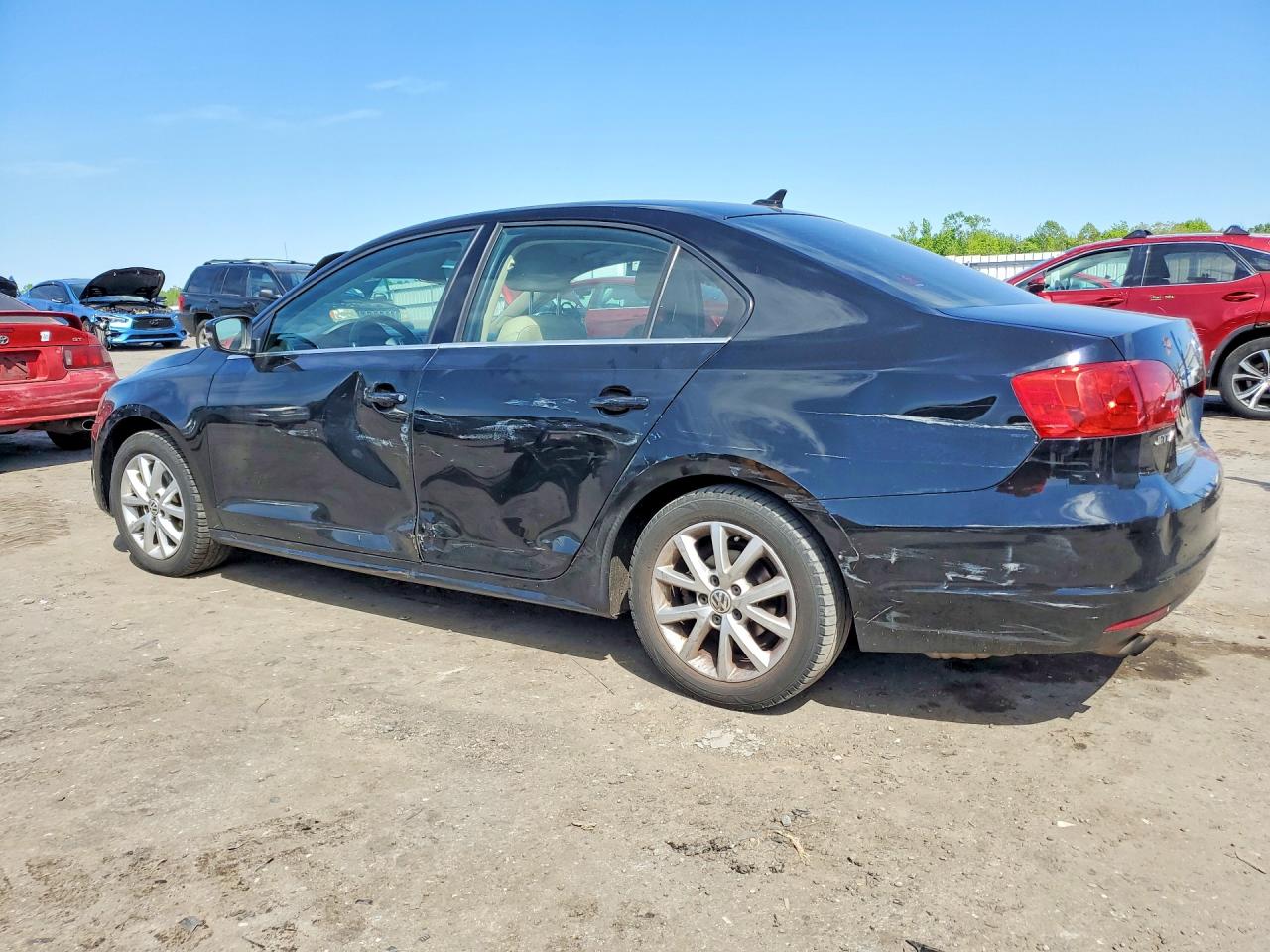2014 VOLKSWAGEN JETTA SE photo 4