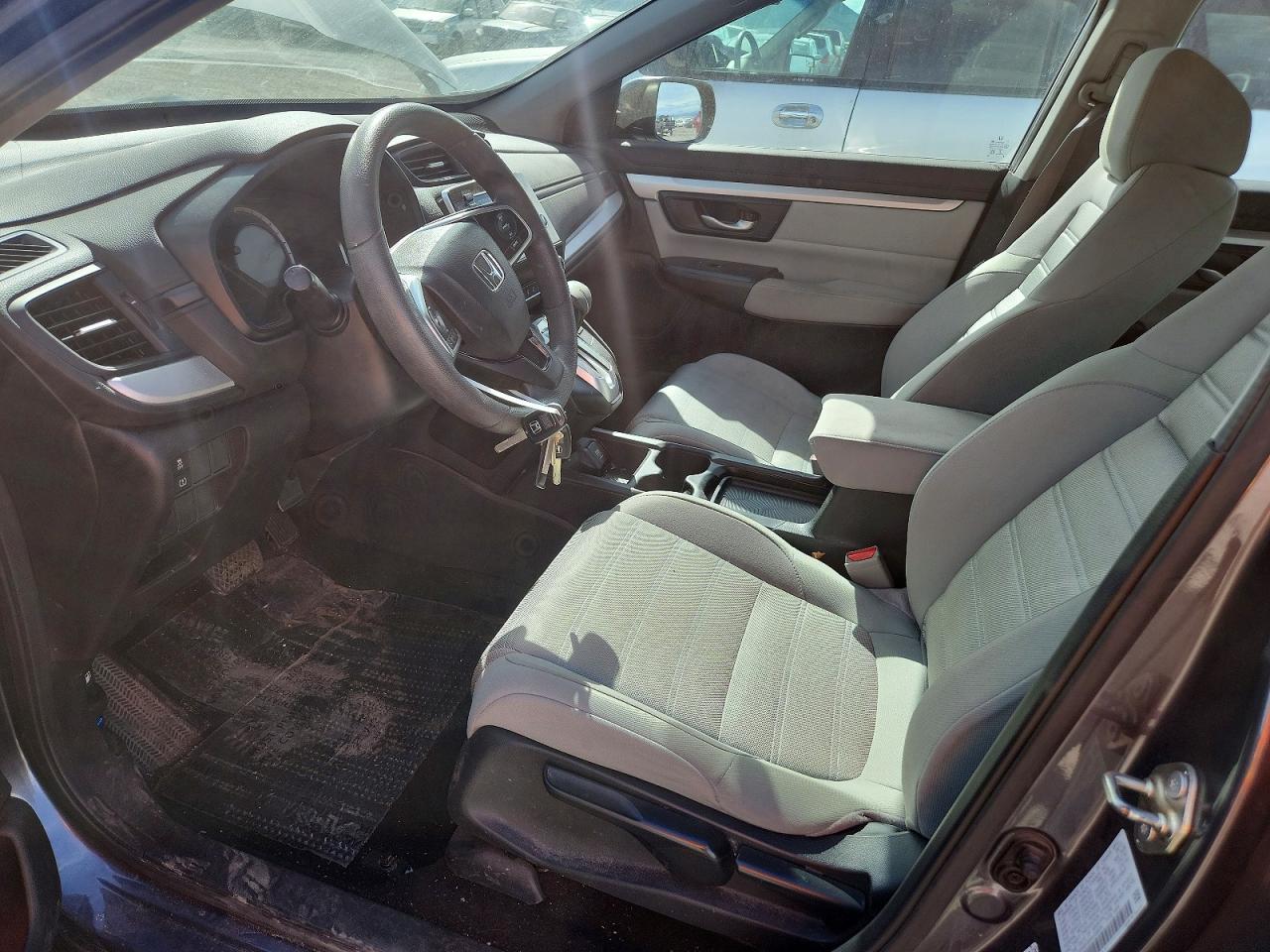 2017 HONDA CR-V LX photo 19