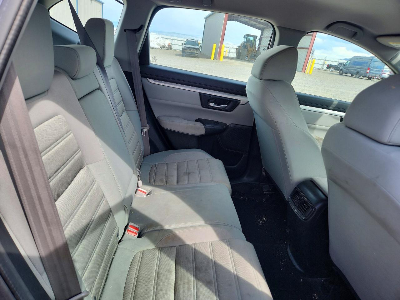 2017 HONDA CR-V LX photo 28