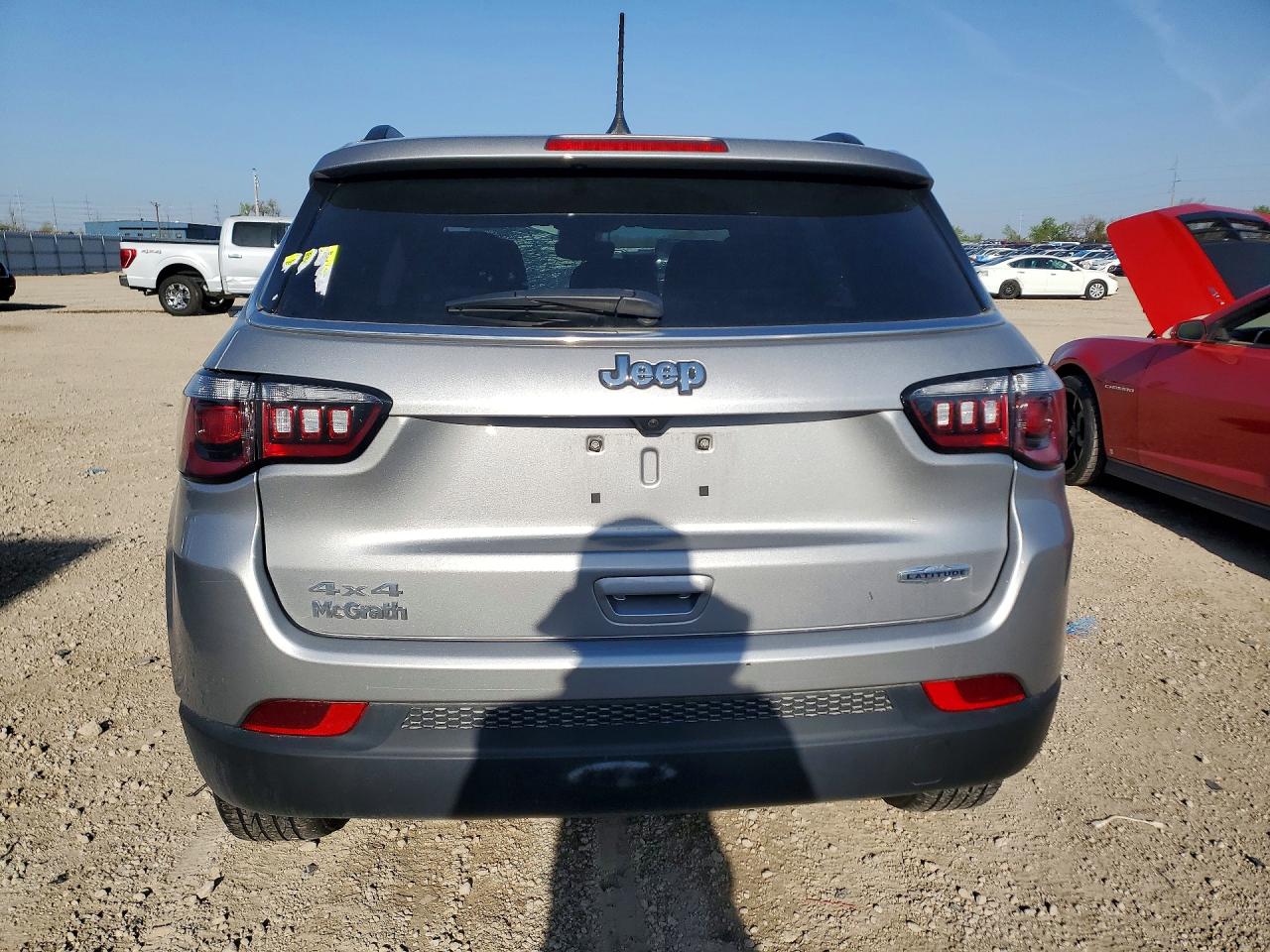 2022 JEEP COMPASS LATITUDE photo 11