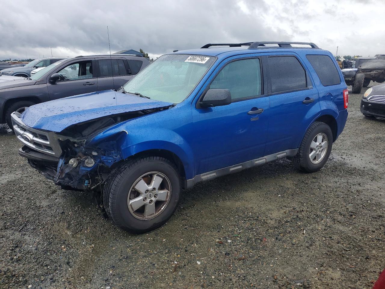 2011 FORD ESCAPE