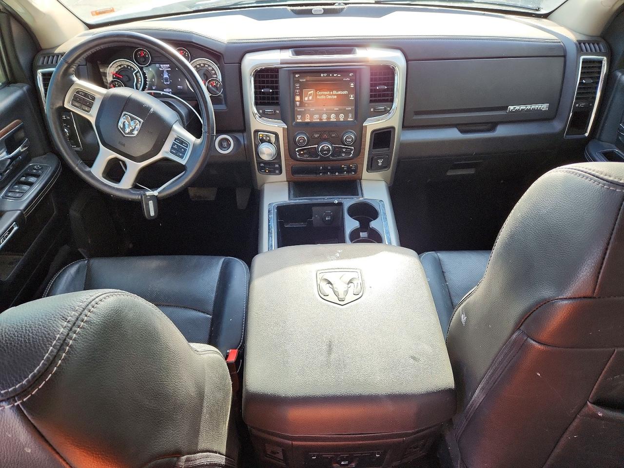 2014 RAM 1500 LARAMIE photo 15