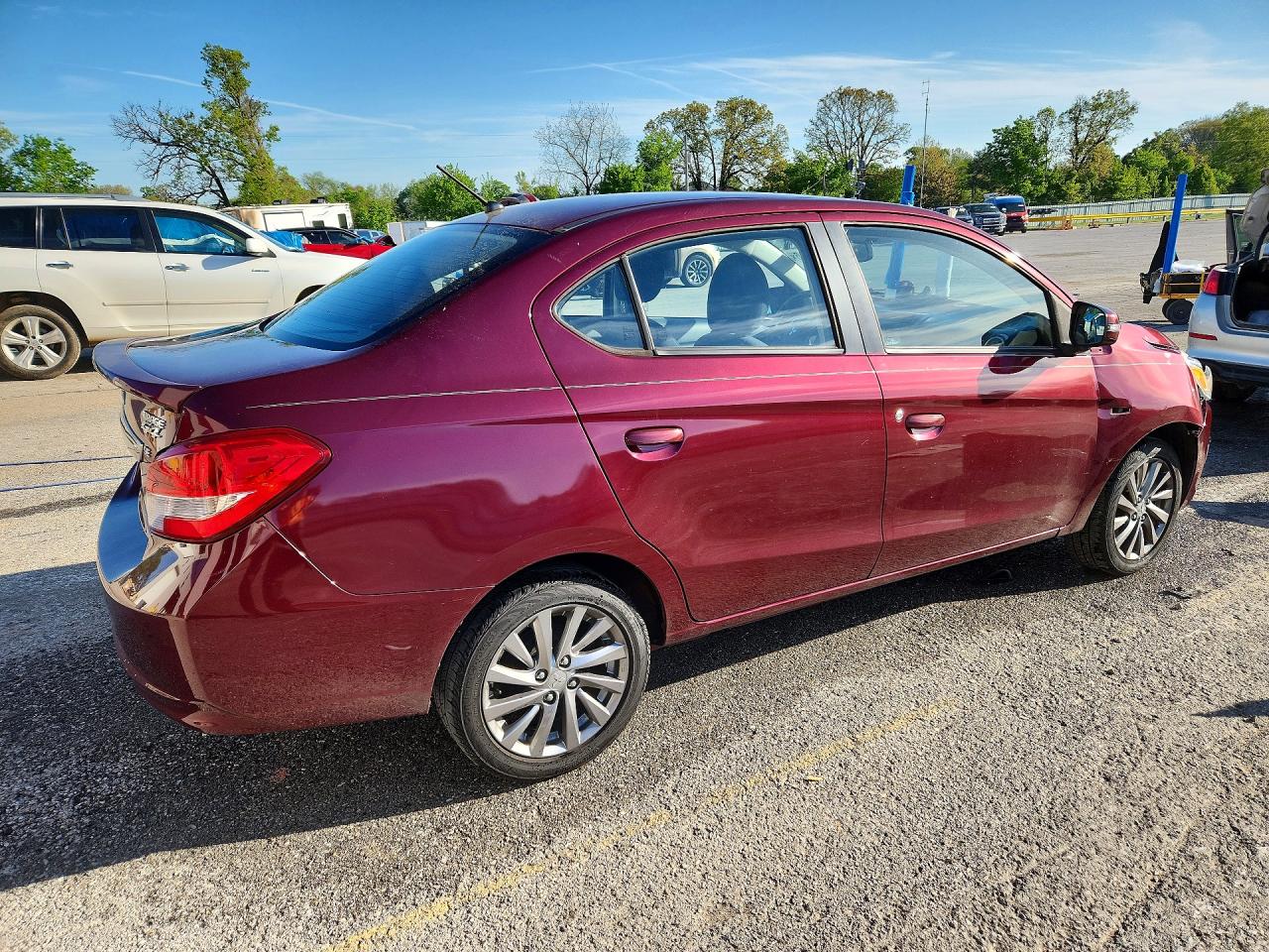 2017 MITSUBISHI MIRAGE G4 SE photo 5