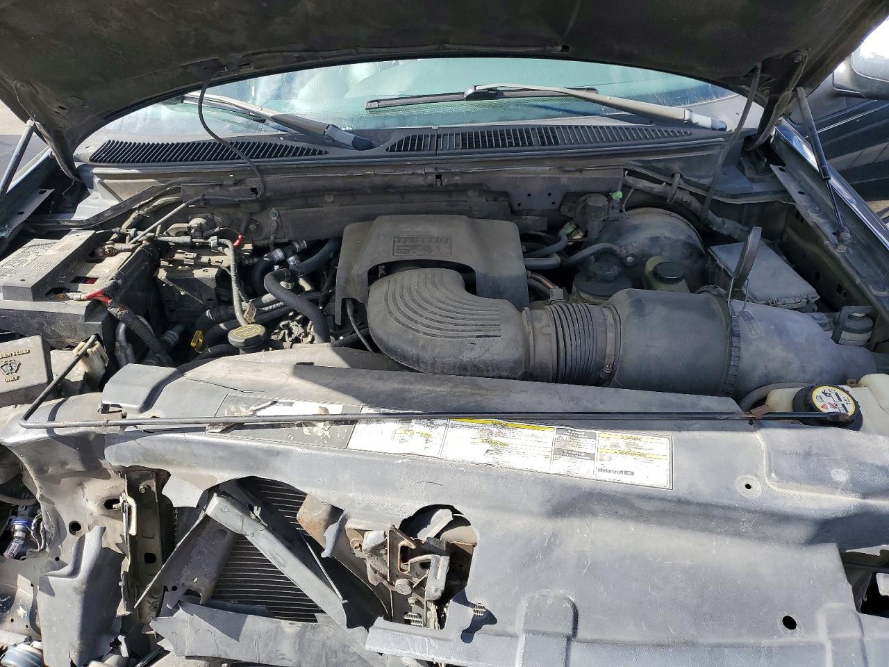 2002 FORD EXPEDITION XLT photo 34