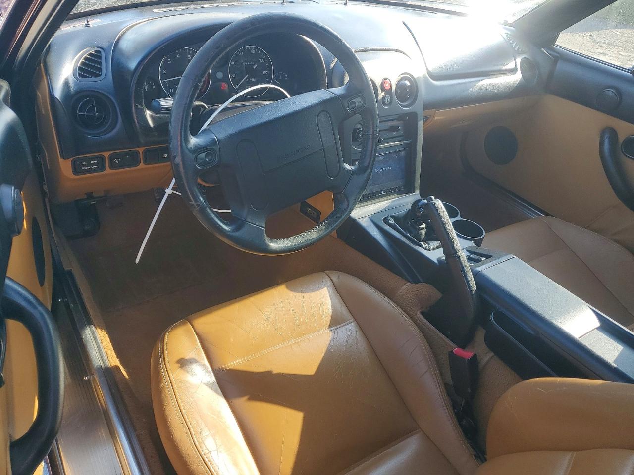 1995 MAZDA MX-5 MIATA photo 8