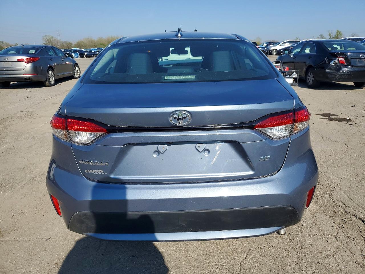 2022 TOYOTA COROLLA LE photo 6