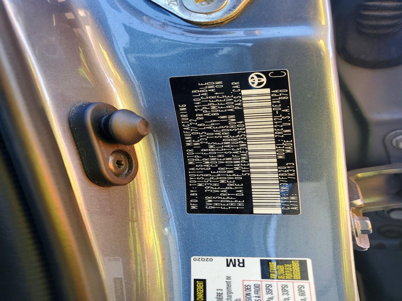 2022 TOYOTA COROLLA LE photo 12