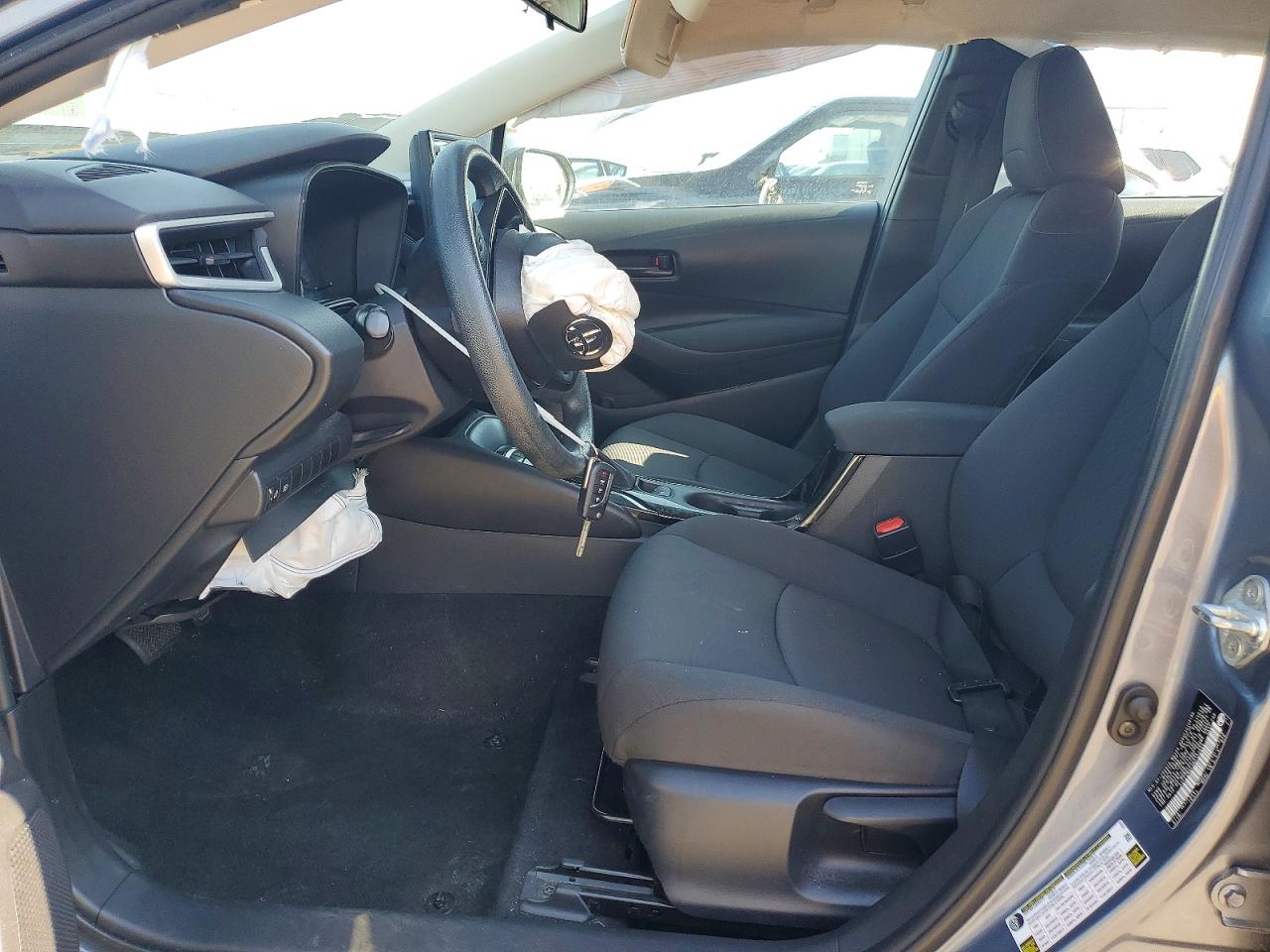 2022 TOYOTA COROLLA LE photo 7