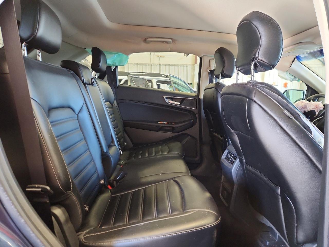 2019 FORD EDGE SEL photo 31