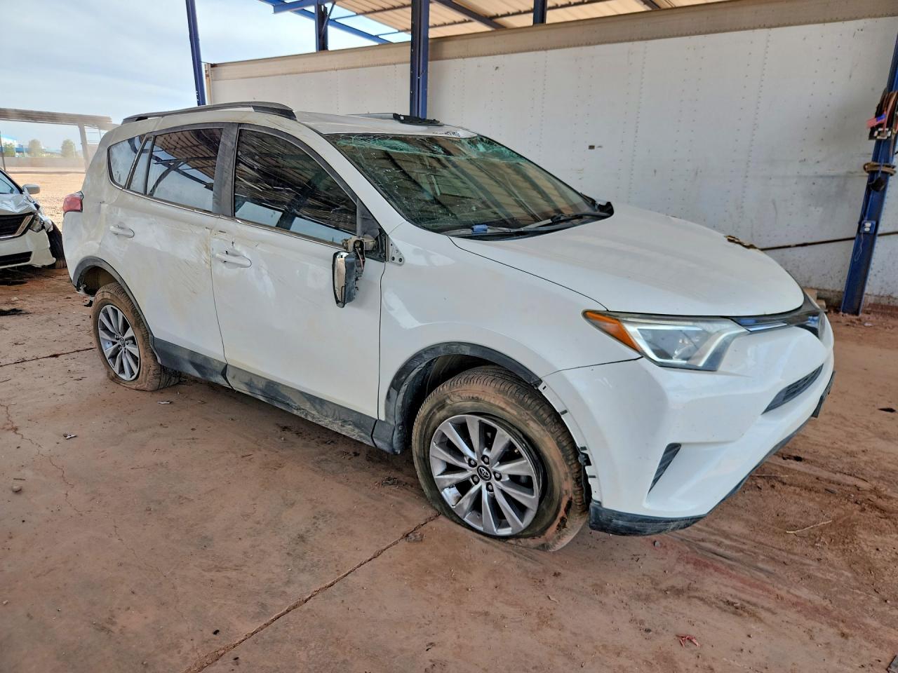 2017 TOYOTA RAV4 LE photo 7