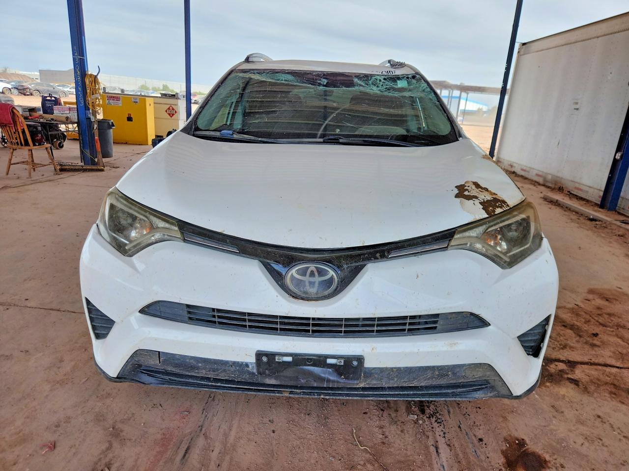 2017 TOYOTA RAV4 LE photo 9