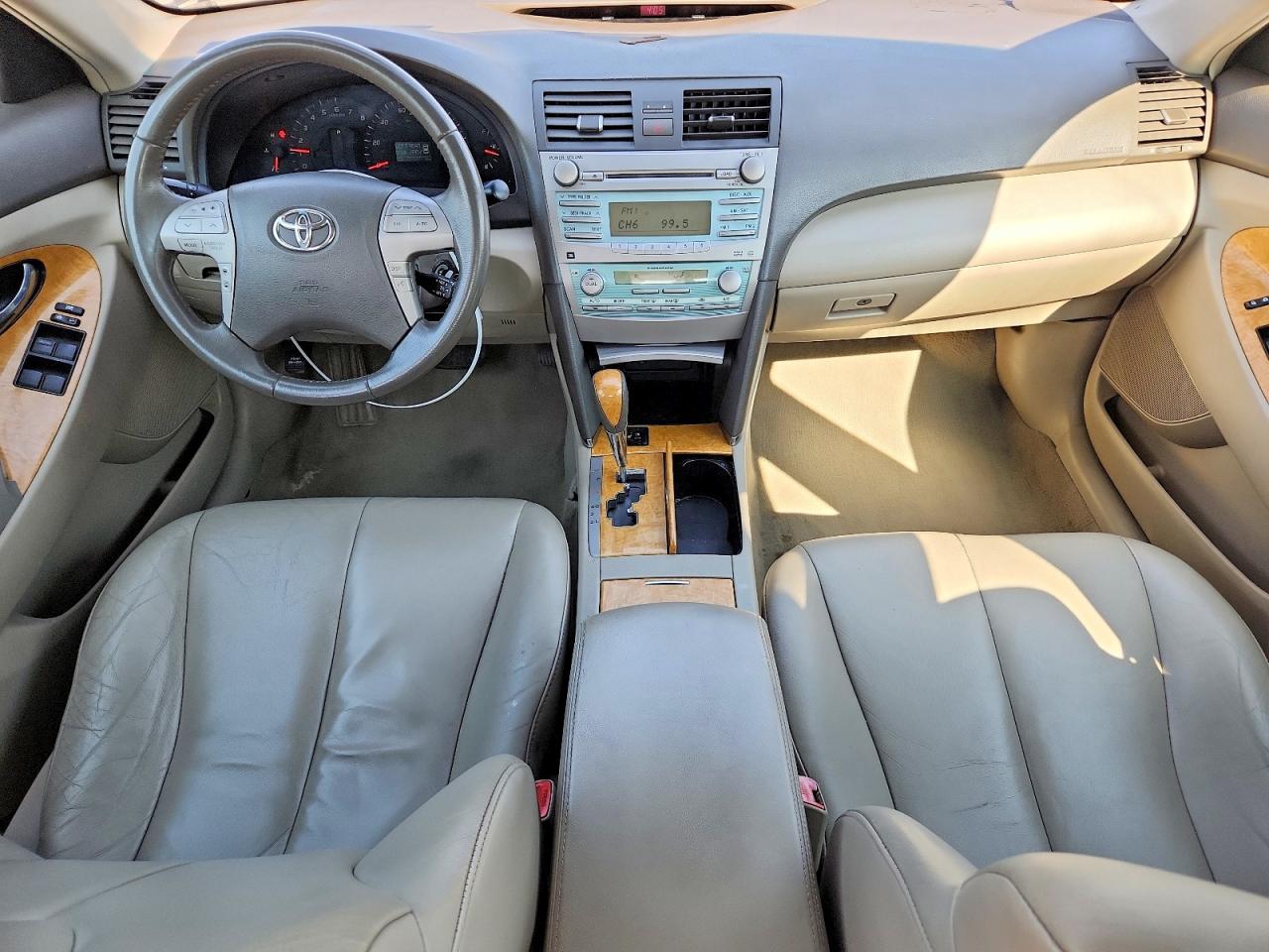 2007 TOYOTA CAMRY XLE photo 8