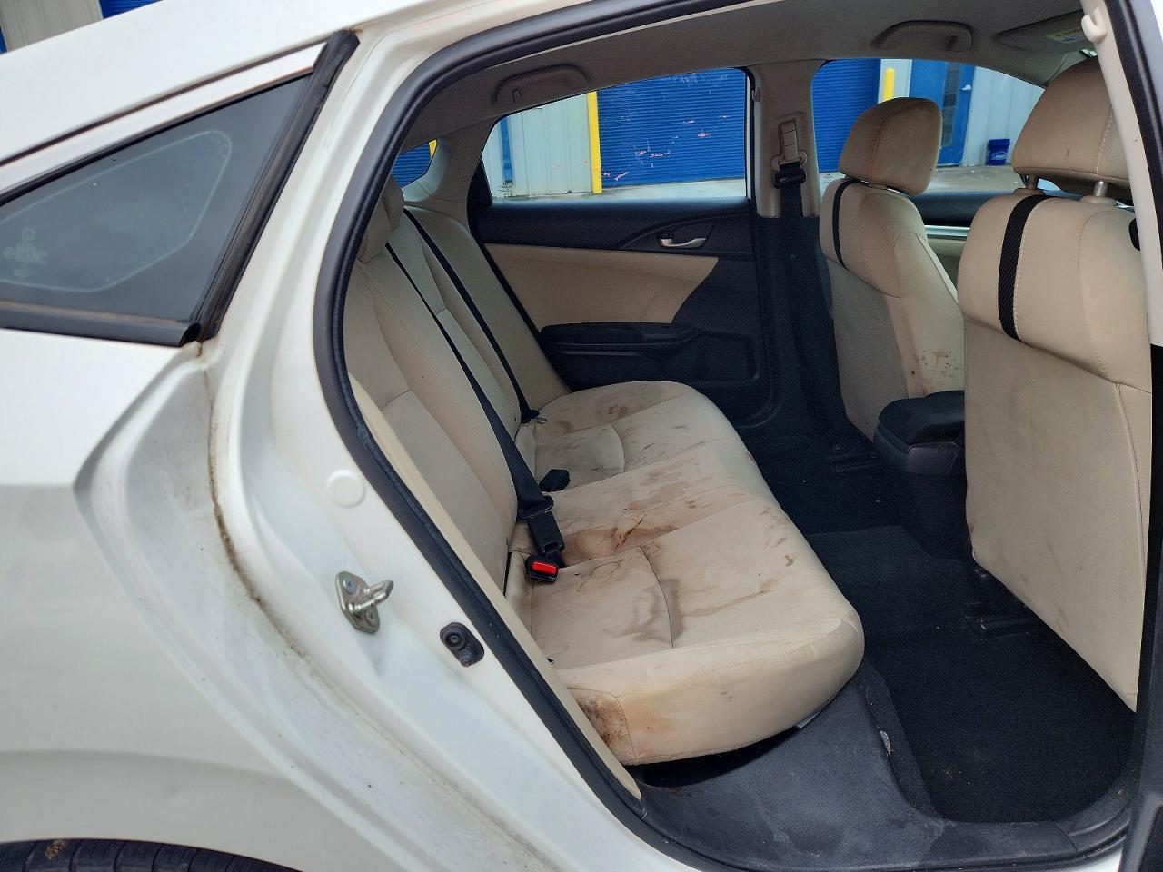 2016 HONDA CIVIC LX photo 19