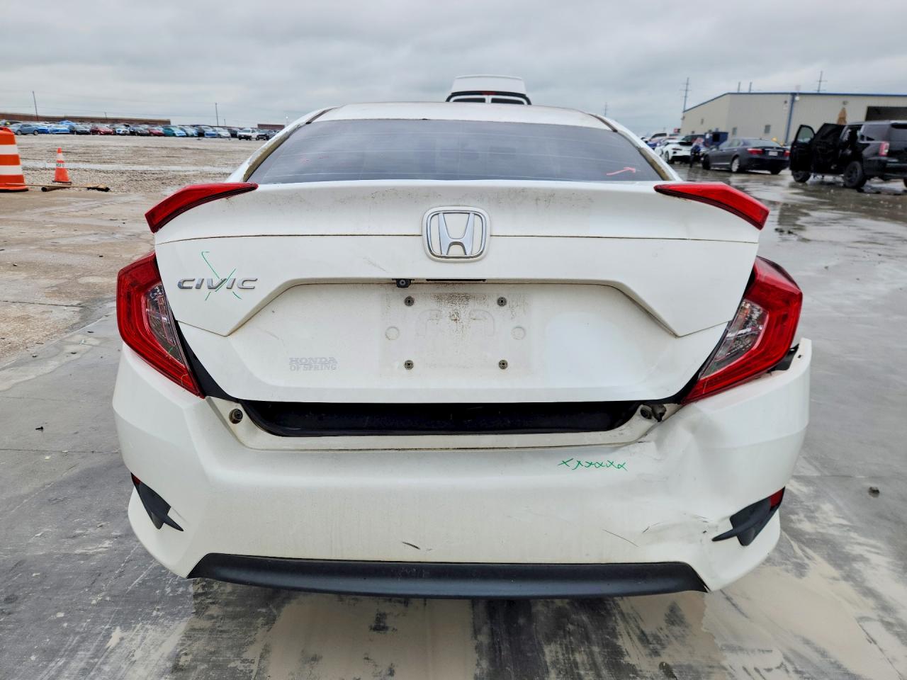 2016 HONDA CIVIC LX photo 11