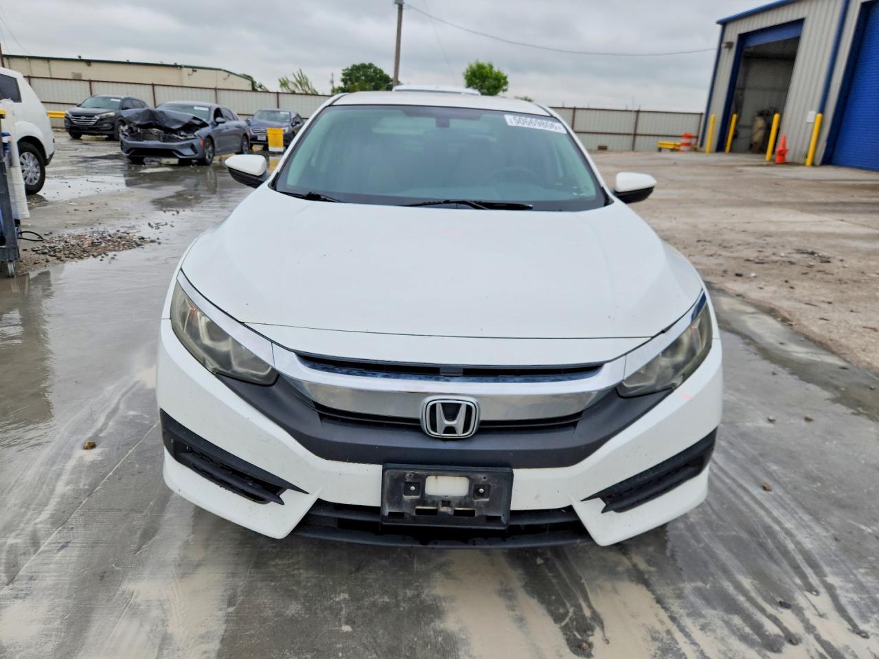 2016 HONDA CIVIC LX photo 9
