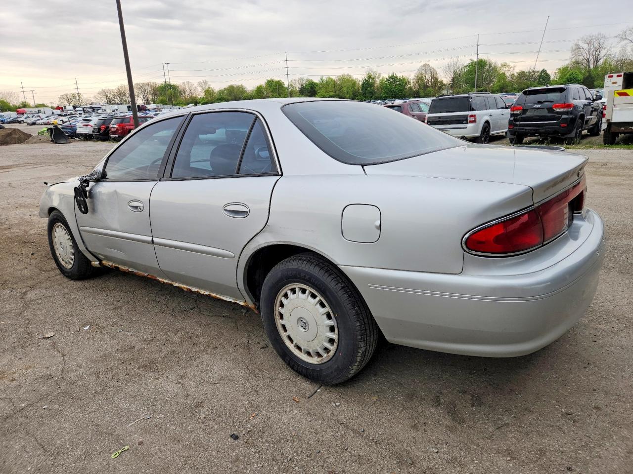 2004 BUICK CENTURY CUSTOM photo 3