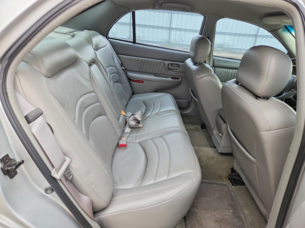 2004 BUICK CENTURY CUSTOM photo 19