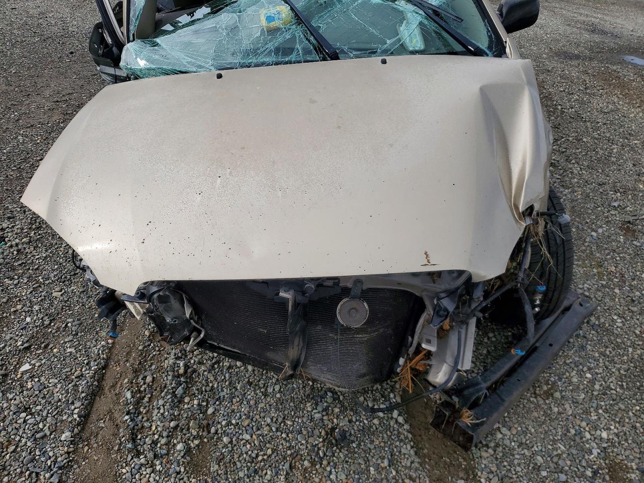 2005 TOYOTA COROLLA CE photo 11