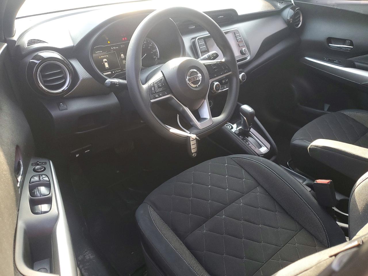 2018 NISSAN KICKS SV photo 15