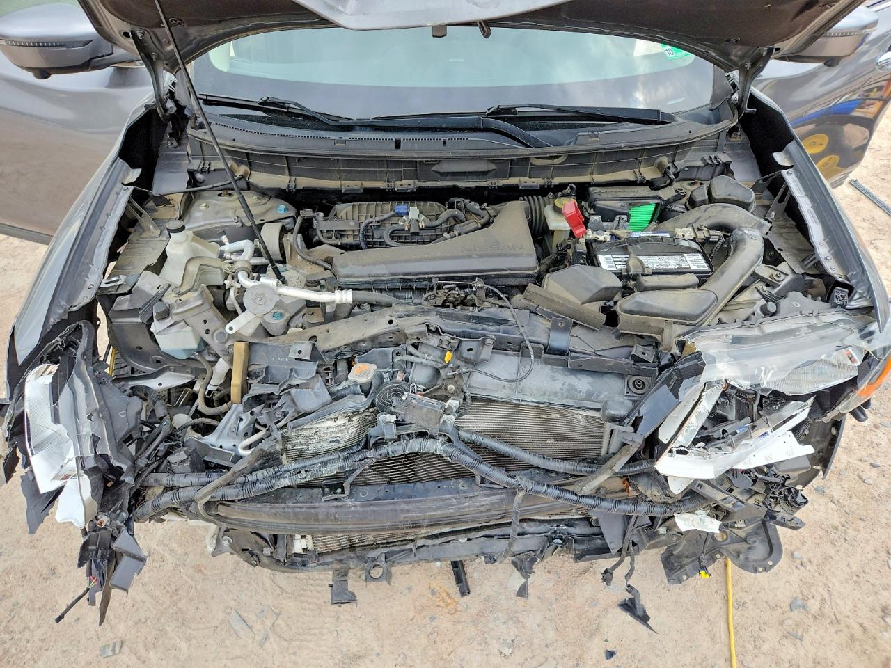 2019 NISSAN ROGUE SV photo 34