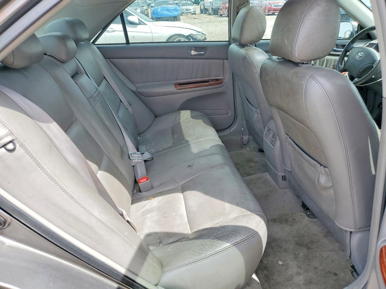 2005 TOYOTA CAMRY XLE V6 photo 10
