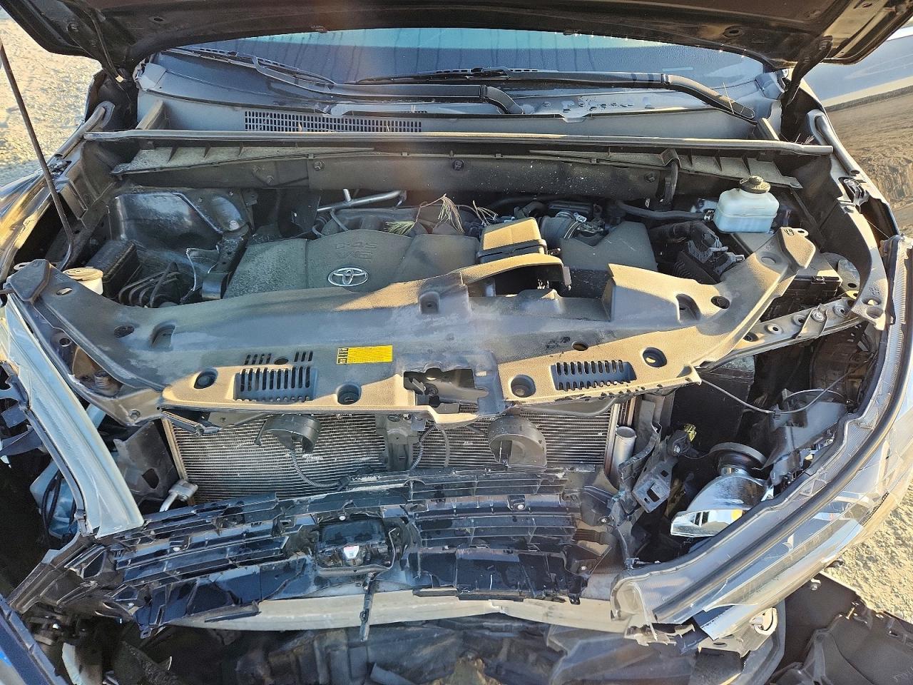 2019 TOYOTA HIGHLANDER LIMITED photo 12
