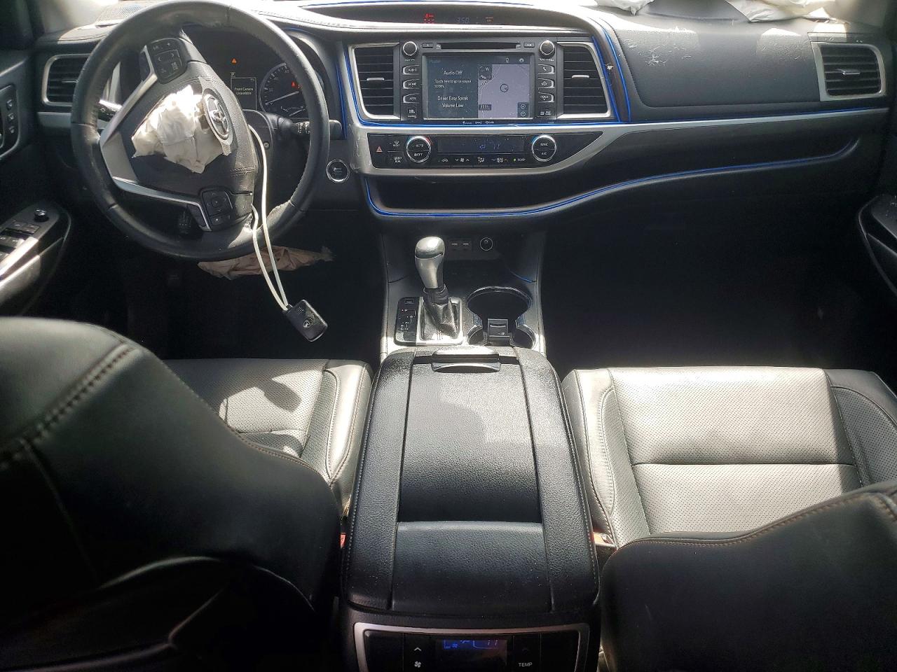 2019 TOYOTA HIGHLANDER LIMITED photo 10