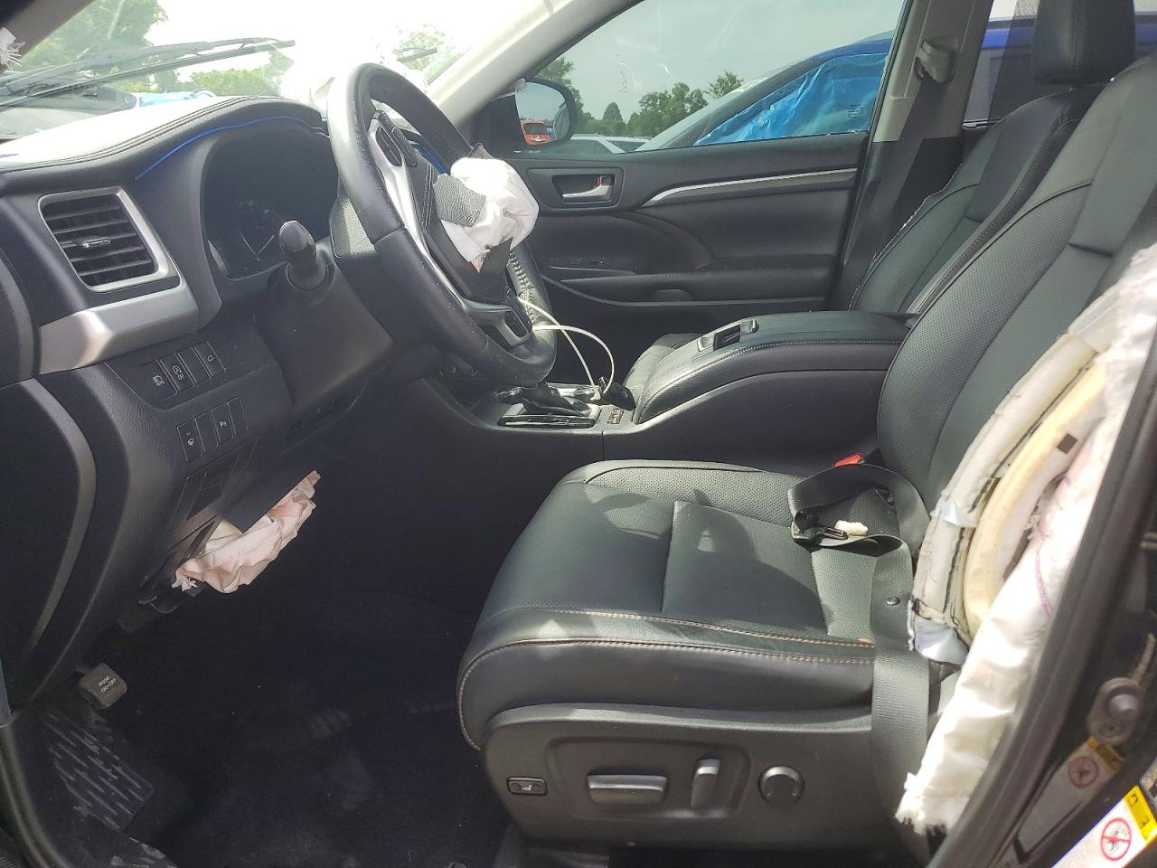 2019 TOYOTA HIGHLANDER LIMITED photo 7