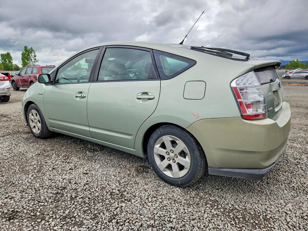 2007 TOYOTA PRIUS BASE photo 4