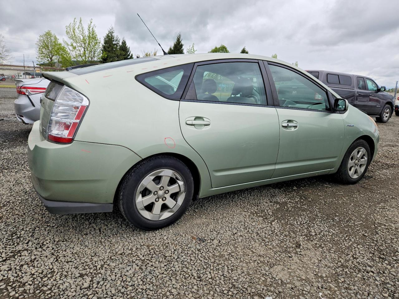 2007 TOYOTA PRIUS BASE photo 7