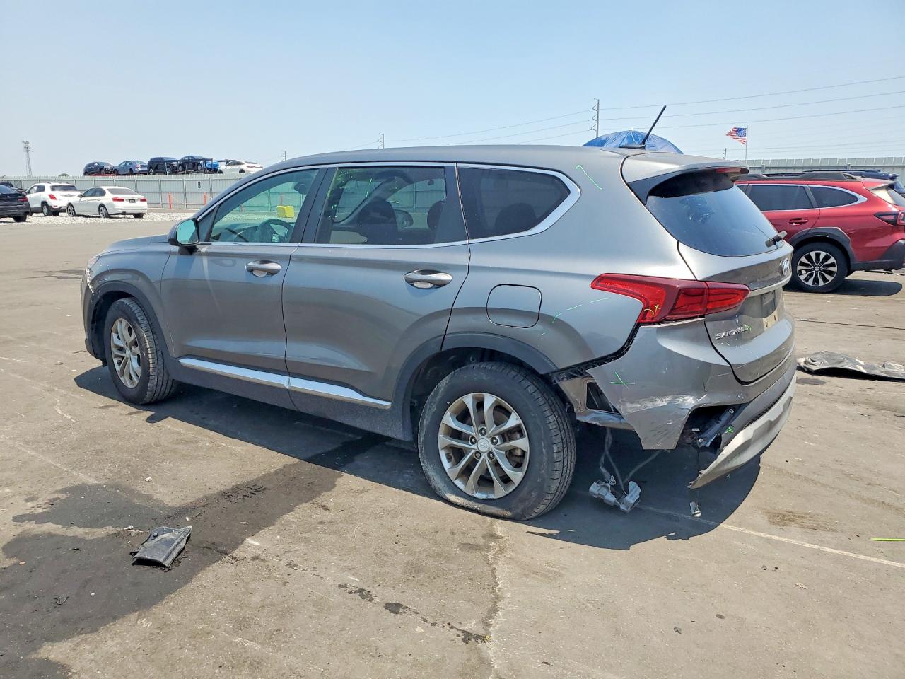 2019 HYUNDAI SANTA FE SE photo 3