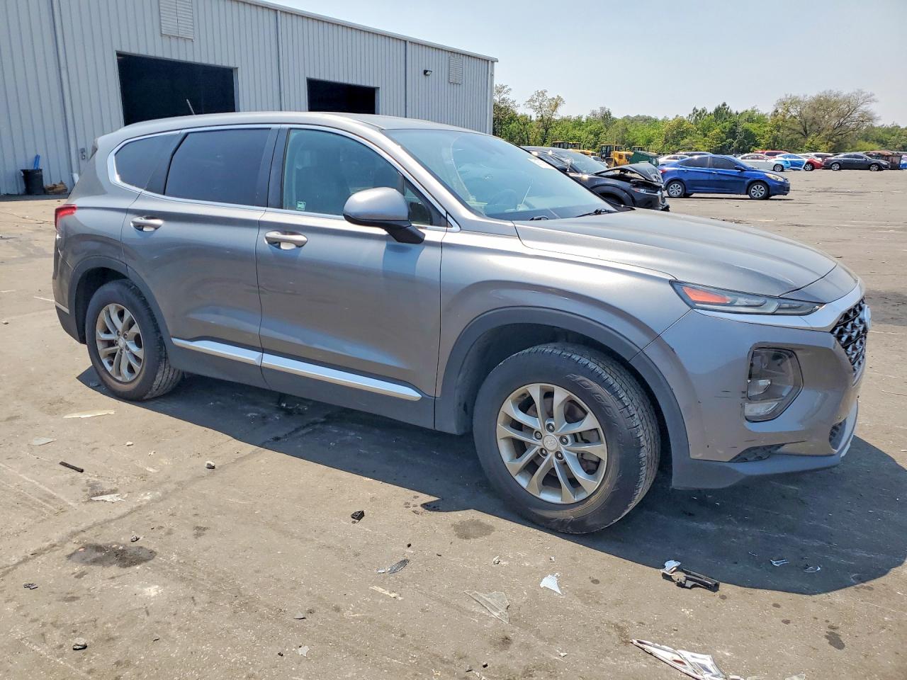 2019 HYUNDAI SANTA FE SE photo 7