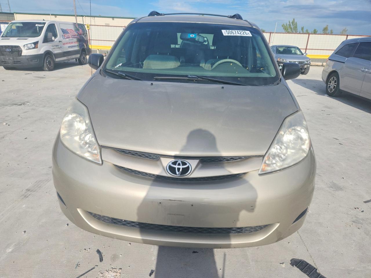 2008 TOYOTA SIENNA LE 7-PASSENGER photo 13