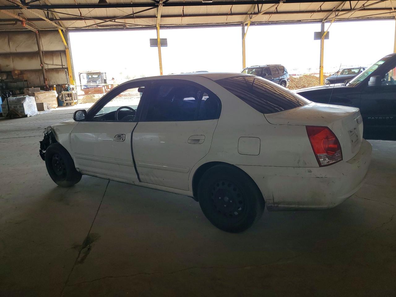 2004 HYUNDAI ELANTRA GLS photo 3