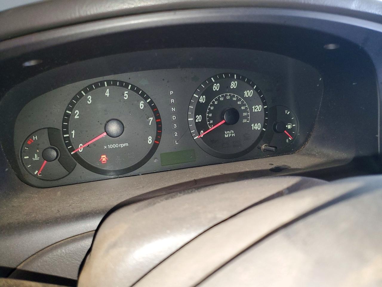 2004 HYUNDAI ELANTRA GLS photo 17