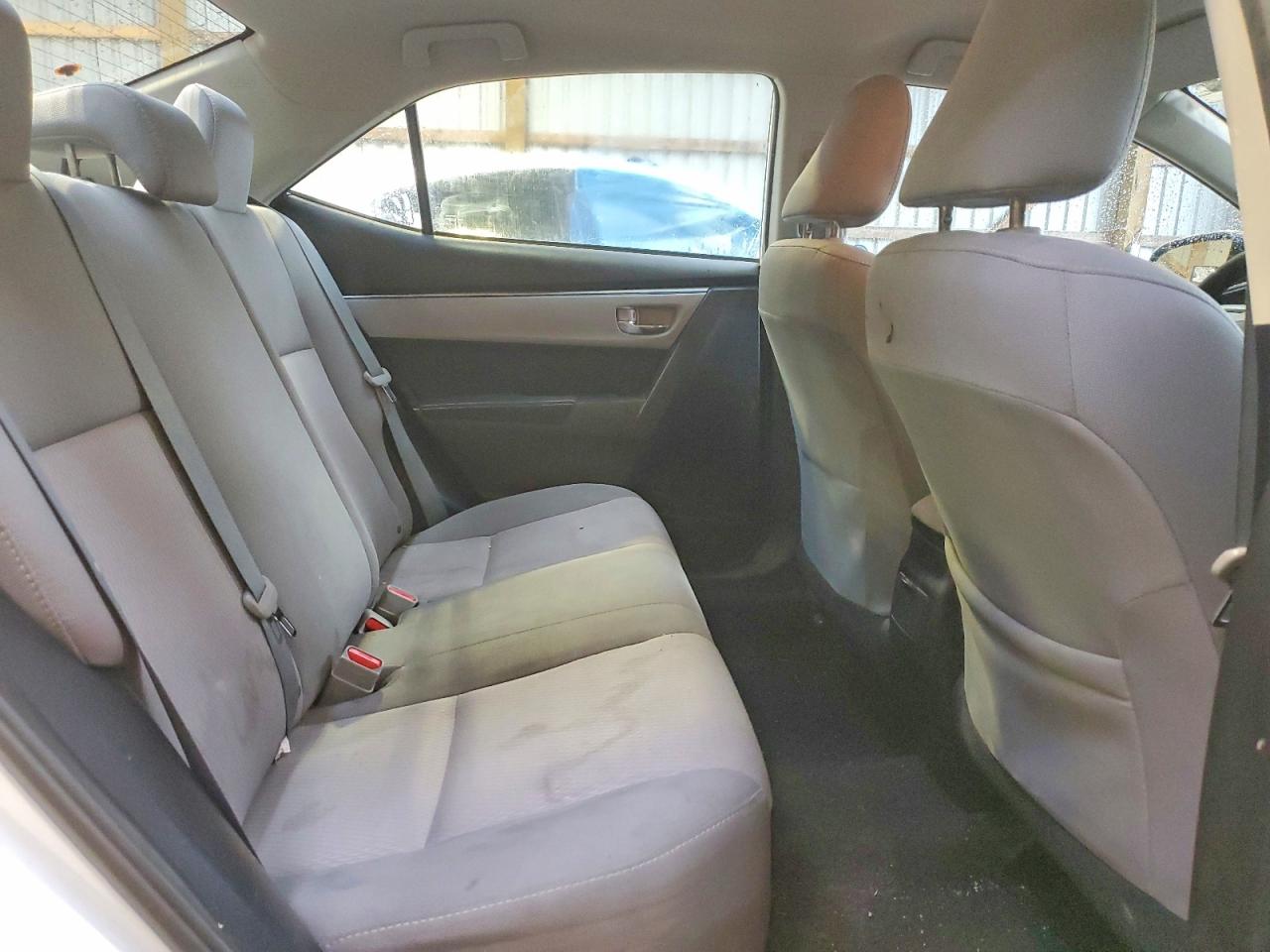 2014 TOYOTA COROLLA L photo 28