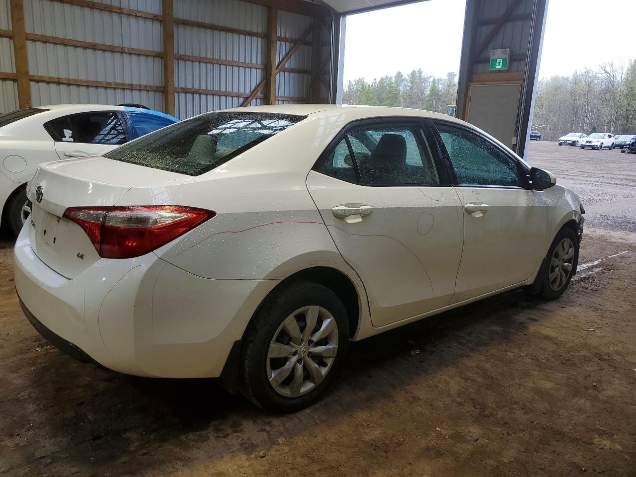 2014 TOYOTA COROLLA L photo 7