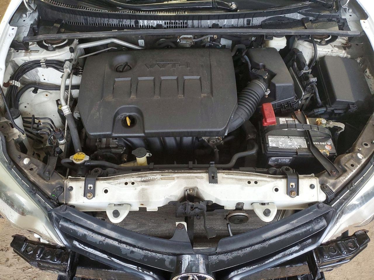 2014 TOYOTA COROLLA L photo 31